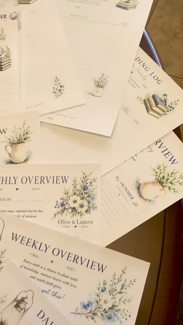 A look inside the Olive and Lantern Homeschool Planner pages